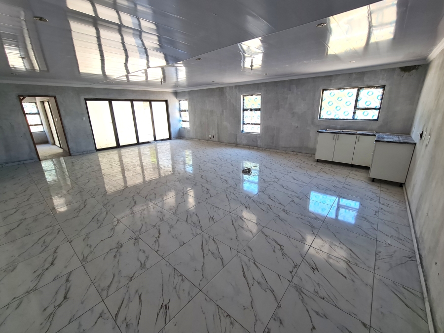 3 Bedroom Property for Sale in Paradise Beach Eastern Cape